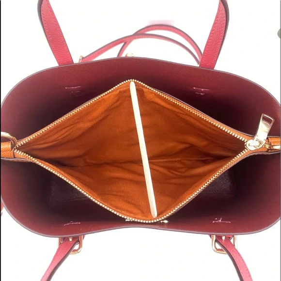 Coach Molly Tote 25 Crossbody Bag - Picture 7 of 13